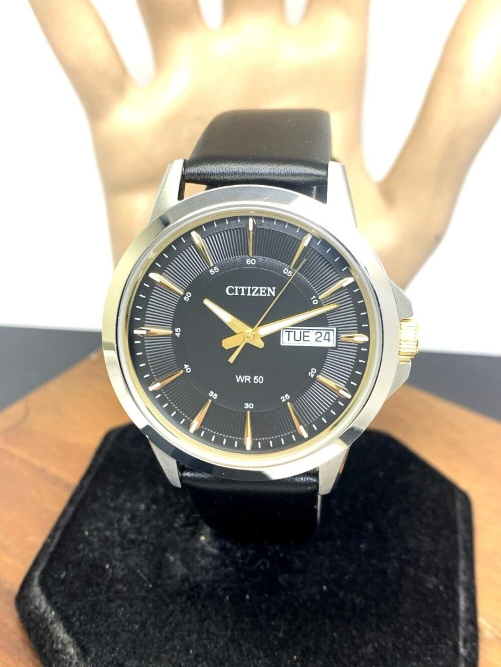 Citizen Men's Watch BF2018-52E Quartz Black Dial Day Date Leather Strap 41mm